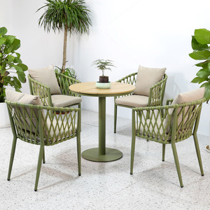 Chaises pliantes modernes en aluminium imperméables pour l'extérieur, ensemble de <span class=keywords><strong>mobilier</strong></span> de jardin, idéal pour villa, hôtel, cour et salle à manger - Vente en gros - Product Image 2