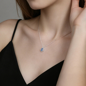 Collier pendentif en argent sterling S925 avec cristal bleu clair en forme de goutte d'eau, bijoux délicats et élégants pour femmes, pour tous les jours, les fêtes et les rendez-vous - Product Image 4