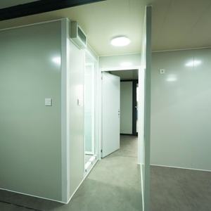 Vente flash : maison conteneur extensible en métal embossé de 20 pieds |   Villa préfabriquée de luxe |   Imperméable et ignifuge - Product Image 6