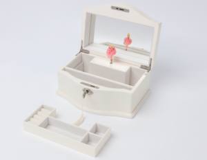 Caja de Música de Lujo para Niñas, Diseño de Princesa Blanca con Llave, Caja de Joyería Personalizada con Forma de Bailarina, Caja Musical para Regalo - Product Image 6