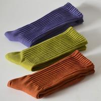 Chaussettes de sport en gros d'usine, avec revers côtelé rétro, couleur unie, antibactériennes et anti-odeur, pour l'entraînement sportif