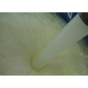 SLES 70 เกรดเครื่องสำอาง ความบริสุทธิ์ 70% สารลดแรงตึงผิวสำหรับสารเคมีดูแลเส้นผม - Product Image 1