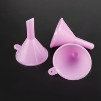 GL Wholesale Plastique PP Matériau Mini 50mm Entonnoir pour produits chimiques, cosmétiques liquides, parfums, distributeur Entonnoir