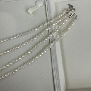 Collar con Colgante de Corazón Rojo Pequeño 520, Oro de 18K con Coral Rojo, 45cm, Certificado de Amor, Regalo para Novia, Oro 520K - Product Image 3