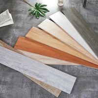 Chine Carreaux de bois d'extérieur Porcelaine émaillée 150X800 Mur Plancher Céramique Carreaux de bois Bois