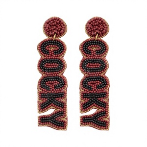 Boucles d'oreilles pendantes fantaisie en perles de verre faites à la main, imitation perle, plaqué argent, perles noires, style universitaire, bijoux de mode - Product Image 1