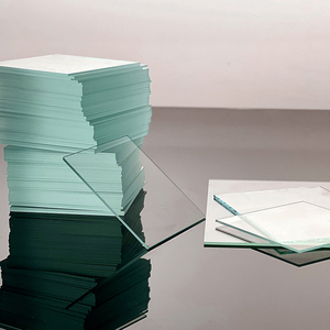 مستهلكات مختبرات علم الأمراض: أغطية زجاجية للميكروسكوب بأحجام مختلفة 24×24 ملم للاستخدام مرة واحدة - Product Image 6