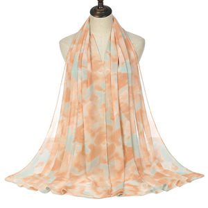 衣料品店英国スタイルファッションプリントシルクスカーフカスタムラベル女性ビーチカバーアップシルクサロンショール - Product Image 6