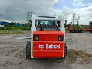 Chargeuse compacte originale Bobcat S300 d'occasion en excellent état de fonctionnement, haute qualité, prix bon marché d'usine, en vente - Product Image 4
