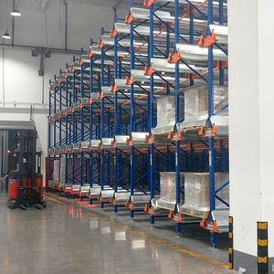 מערכת מדפי אחסון תעשייתיים חכמים מסוג רדיו-שיוט, 5 שכבות, פלדה כבדה, מדפי FIFO ו-LIFO - Product Image 4