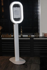 2025 aucun outil installer <span class=keywords><strong>portable</strong></span> fête salsa ovale ipad coque de cabine <span class=keywords><strong>photo</strong></span> avec miroir acrylique ipad photobooth machine kiosque prix - Product Image 3