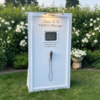 Nouveau design : Panneau de toile de fond de mariage avec support, panneau de toile de fond type cabine téléphonique avec micro, cabine vidéo de mariage pour accessoires de mariage