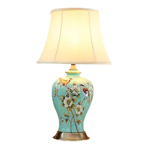 Lámpara de mesa de cerámica para decoración moderna del hogar, lámpara nórdica eléctrica LED 11 a la venta, proveedor de porcelana al por mayor de China