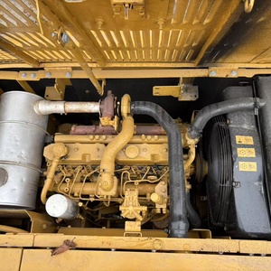 Excavatrice d'occasion CAT 320CL, 99 % neuve, faible nombre d'heures, excavatrice hydraulique sur chenilles d'occasion, CAT 320CL 312 313 315 d'occasion - Product Image 5