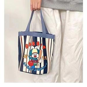 Bolso de Mano Tipo Cubo Abierto Pequeño de Invierno con Graffiti, Estilo Instagram, Lonchera de Lona Cilíndrica, Estilo Coreano, para Niñas - Product Image 3