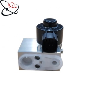Valvola di Espansione Elettronica AC per Auto Elettriche MEHM 816200A per Ricambi Pompa di Calore BYD Song - Product Image 1