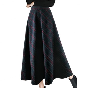 Jupe trapèze rétro épaisse à taille haute en tweed écossais pour femme, collection automne-hiver, qualité OEM personnalisée - Product Image 3
