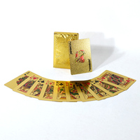 Cartes à jouer en PVC et papier de haute qualité imprimées en usine avec logo personnalisé pour les fêtes de famille et les jeux de poker