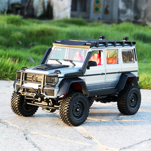 2024 1:12 Benz G500 2.4G kendaraan off-road empat roda berkecepatan tinggi balap antijatuh ban besar drift remote control mobil mainan - Product Image 3