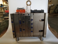 Molde de tapa de aceite industrial de plástico OEM Molde de tapa de aceite de ingeniero