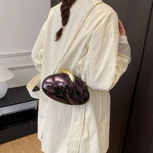 Bolso de banquete de acrílico personalizado para <span class=keywords><strong>mujer</strong></span>, bolso de mano de noche europeo y americano transfronterizo, bandolera de hombro con forma de <span class=keywords><strong>mango</strong></span> - Product Image 5