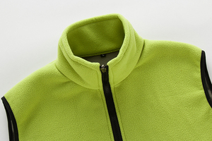 <span class=keywords><strong>Gilet</strong></span> en <span class=keywords><strong>velours</strong></span> double face en polaire respirante confortable brodé avec logo personnalisé pour hommes du fabricant - Product Image 4