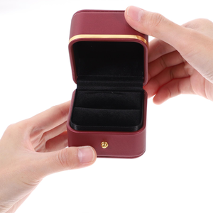 Round Gold Edged PU Leather High-end Jewelry <b>Box</b>, <b>Ring</b> <b>Box</b>, Pendant, Earring, Bracelet, Velvet Necklace, Jewelry Packaging <b>Box</b> - Product Image 2