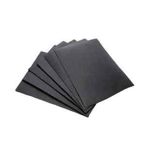 Géomembrane texturée noire de 2 mm pour lagons de boues, applications minières, revêtement de conteneurisation secondaire, économique - Product Image 4