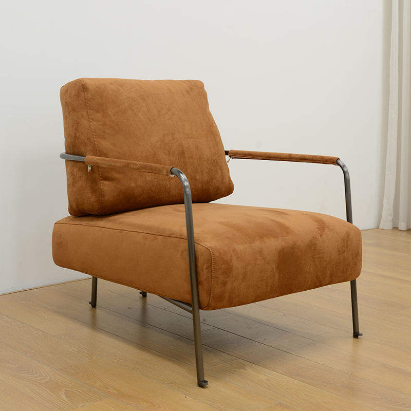 สีน้ำตาล