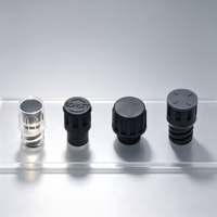 Capuchon de seringue en caoutchouc et plastique OEM, couvercle d'étanchéité Luer Lock couleur personnalisée pour flacon de sérum esthétique