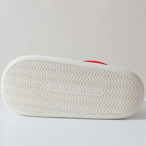 Pantoufles en coton peluche personnalisables et confortables pour l'intérieur et l'extérieur avec semelle antidérapante pour l'été, en gros, des fournisseurs OME - Product Image 2