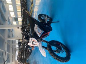 Motocicleta Todoterreno QC-Y01 48V 2000W, 60KM/H de Velocidad, Potente Motocross con 60KM de Autonomía, para Adultos - Product Image 3