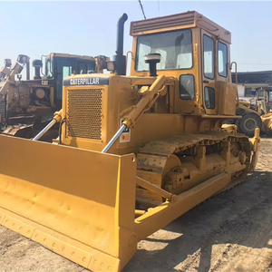 Bulldozer CAT D6D Usado de Alta Calidad, en Buenas Condiciones, Maquinaria de Construcción Confiable para Movimiento de Tierras - Product Image 1