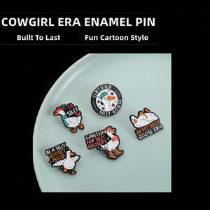 Spille Smaltate Stile Cowgirl, <span class=keywords><strong>Serie</strong></span> Creativa Bookish Cozy, Spille Cartoon, Badge Divertenti per Capodanno Cinese, Vendita all'Ingrosso - Product Image 2
