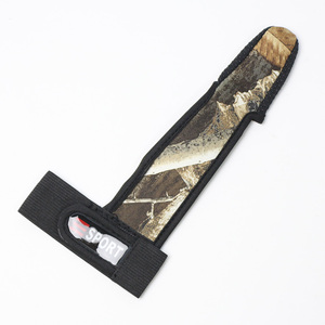 Protecteur de doigt pour la pêche, gant antidérapant à un doigt, séchage rapide, résistant à l'eau salée pour la pêche à la mouche et à la <span class=keywords><strong>carpe</strong></span>, gants ajustables - Product Image 1