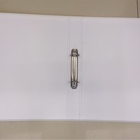 Classeur à anneaux en carton durable le plus vendu avec des tailles de couleurs personnalisables pour l'organisation de documents de bureau à feuilles mobiles