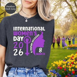 Maglietta per la Giornata Internazionale della Donna 2026, T-Shirt Casual da Donna con Stampa Floreale Femminista, Celebrazione del 8 Marzo, Grigio Scuro Mélange - Product Image 2