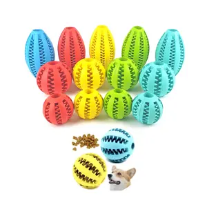 热销经典狗玩具耐用天然橡胶宠物猫玩具橄榄球互动耐用软橡胶空心球