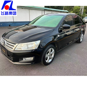 Volkswagen Sonata 1.6L Carro Usado Sedan com Interior em Tecido e Controles Manuais Multifuncionais. - Product Image 1