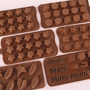 Moules à gâteau en silicone en stock, styles variés (cœur, animaux), pour la cuisson, faciles à démouler, compatibles four - Product Image 1