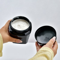 Pot en plastique noir rond de 500 ml (16 oz) pour gommage corporel, crème pour le visage, vide, avec couvercle noir