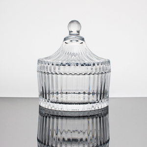 Conteneur de bougie en verre miniature pour mariage en gros <span class=keywords><strong>personnalisé</strong></span>, recyclable, porte-bougie en verre gaufré avec du <span class=keywords><strong>bois</strong></span> pour un usage domestique - Product Image 2