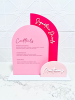 Panneau personnalisé en acrylique givré miroir doré, écologique et moderne, pour menu de bar de mariage, boissons signature, numéro de table et signalétique de cocktails
