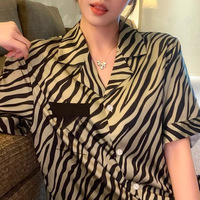 Promotion 2026 : Ensemble de pyjama de luxe en satin soyeux à rayures zébrées, manches courtes, boutonné, pour femme