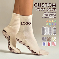 Chaussettes de sport antidérapantes à cinq doigts en coton biologique à marque privée pour femmes