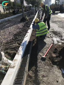 Système de drainage linéaire en béton polymère haute résistance avec <span class=keywords><strong>grille</strong></span> en acier inoxydable pour l'ingénierie municipale - Product Image 5