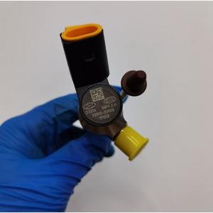 Conjunto de Inyector Common Rail Diésel 33800-2U000 para Motores Diésel Modernos de Camiones de Plataforma - Product Image 3