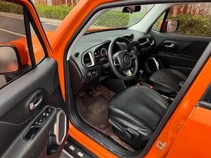 ปรับแต่งภายในรถยนต์ Jeep Renegade Trailhawk ปี 2017 2018 2019 เครื่องยนต์ 4 สูบ ขับเคลื่อน 4 ล้อ เกียร์อัตโนมัติ SUV - Product Image 3