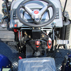 Tracteur agricole multifonctionnel 4x4 de 40 CV pour le transport, adapté aux petites et moyennes exploitations agricoles - Product Image 2