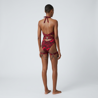 Maillot de bain monokini OEM personnalisé, sexy, à découpes, décolleté plongeant, string, motif serpent rouge, chaîne métallique, combinaison de festival musical, vente en gros
